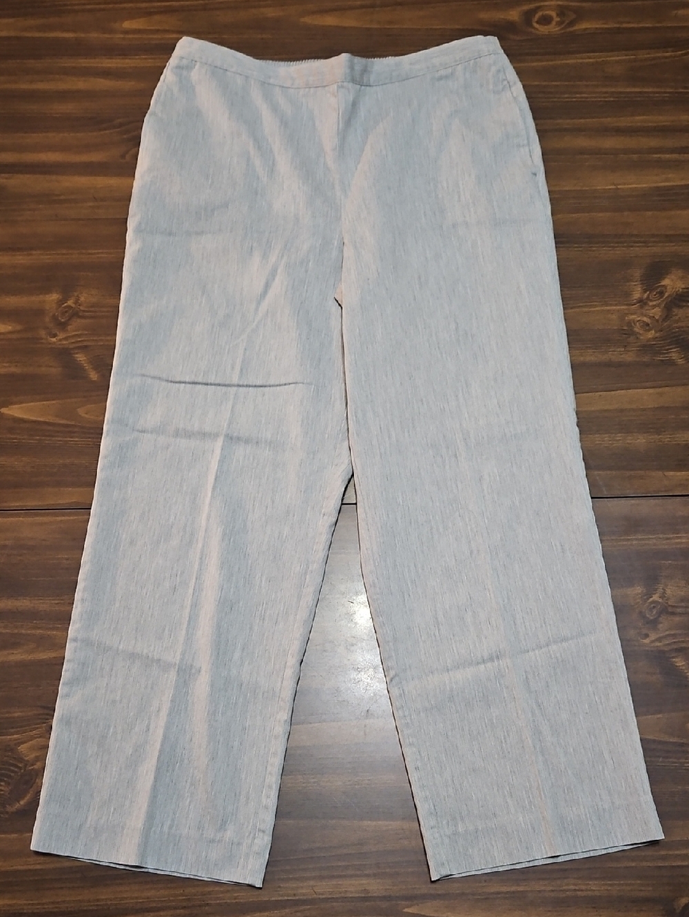 Alfred Dunner Light Gray Wide-Leg Trousers